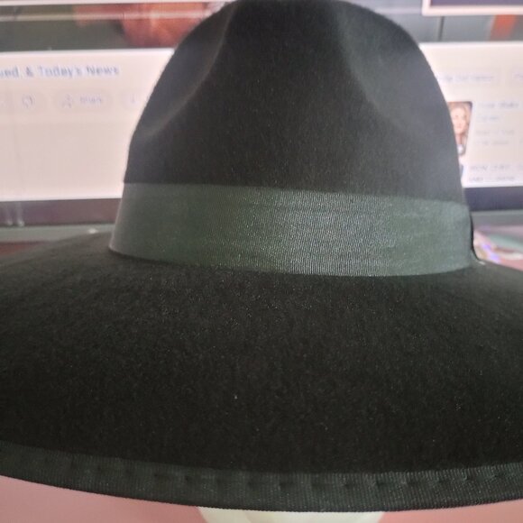 NEW Witchy Hat with Horn Embellishments - Picture 7 of 14